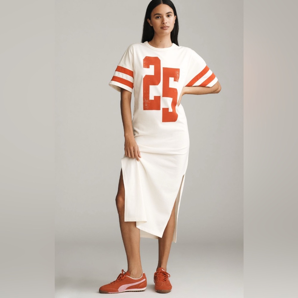 NWT Daily Practice Grapic T-Shirt Midi Dress
